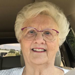 Meet your Posher, Jeanette